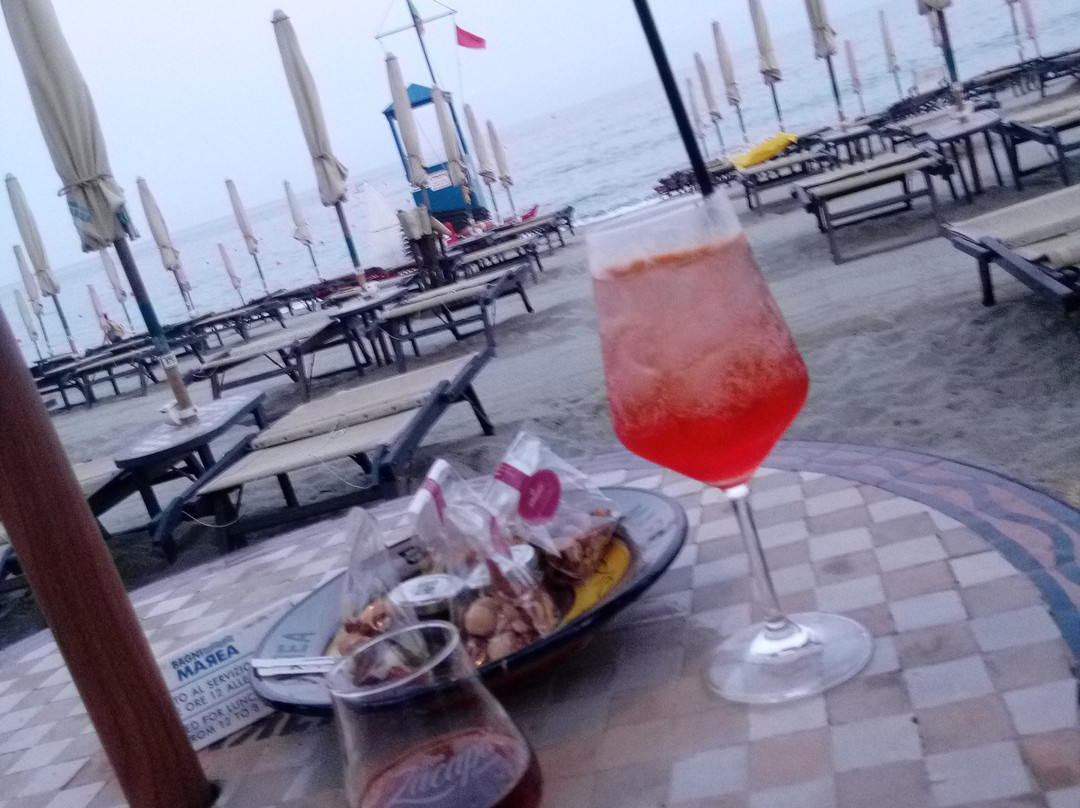 梅尔酒店主图