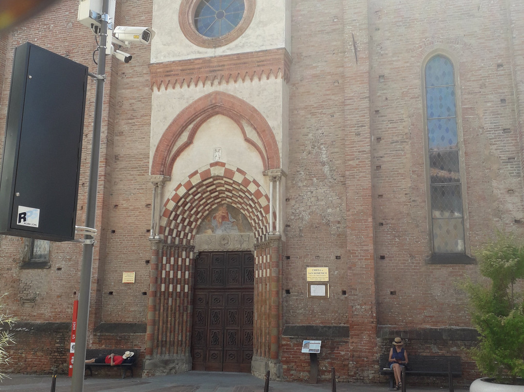 Chiesa di San Domenico-阿尔巴必去景点