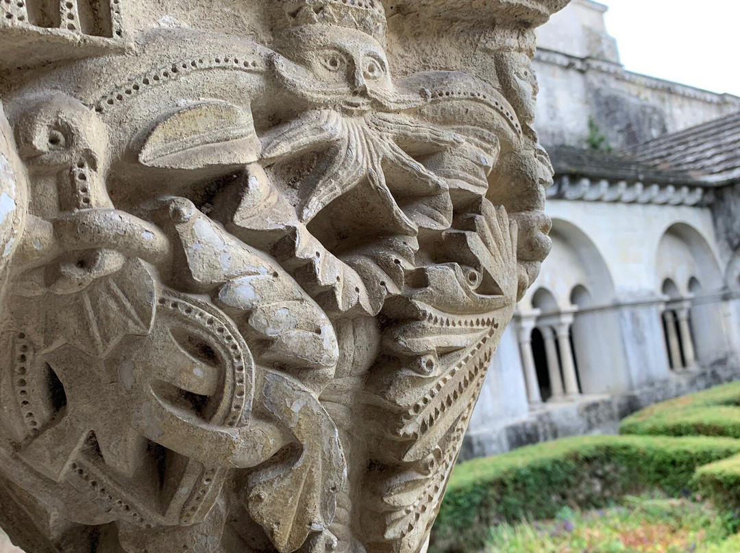 Cathédrale Notre-Dame de Nazareth景点图片