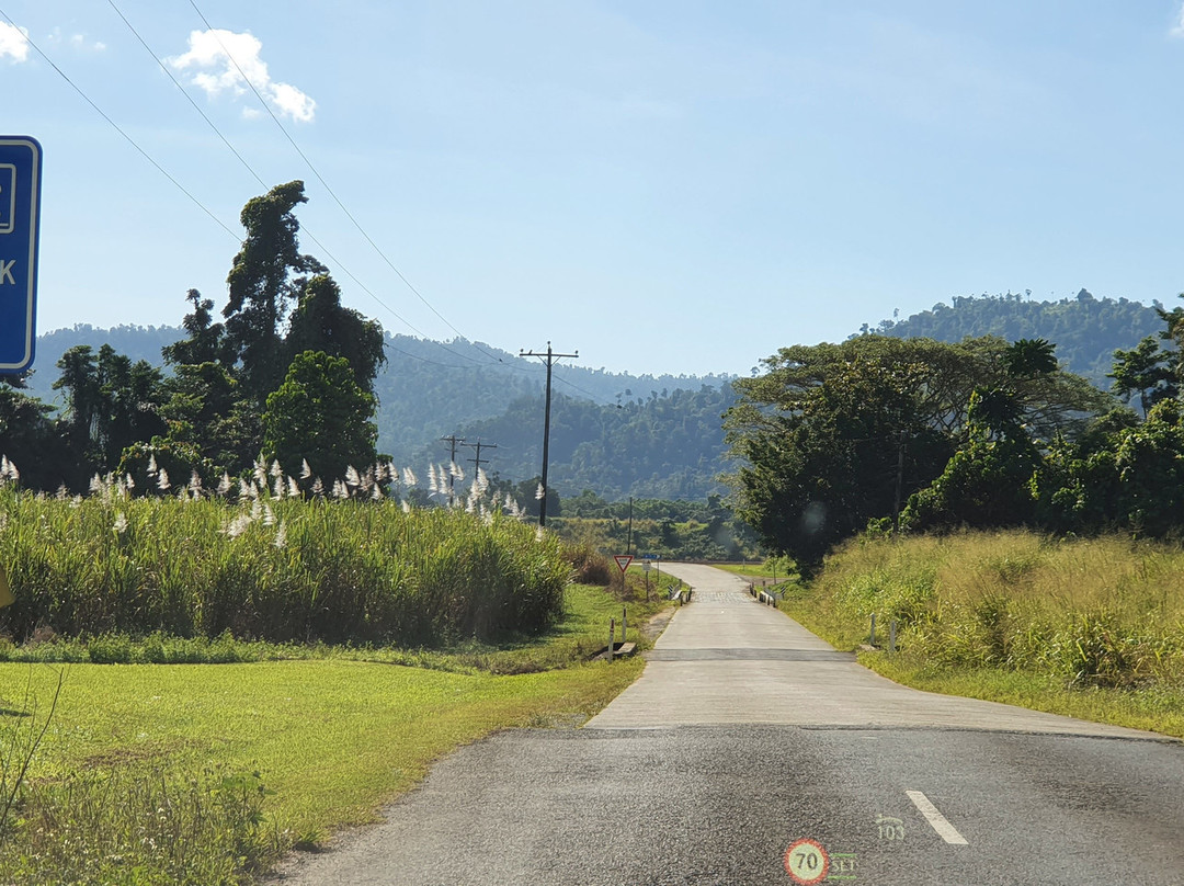Liverpool Creek Swim Hole-米娜溪必去景点