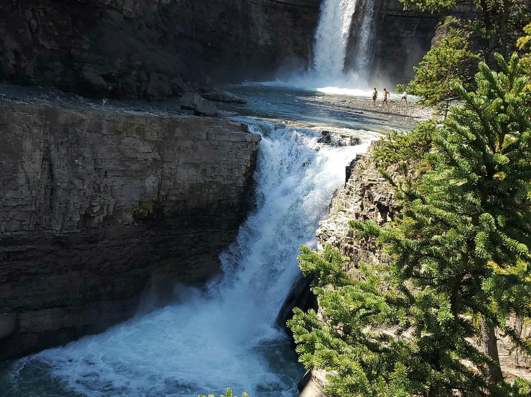 Crescent Falls Provincial Recreation Area景点图片