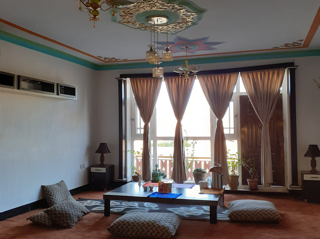 Highland Hotel主图