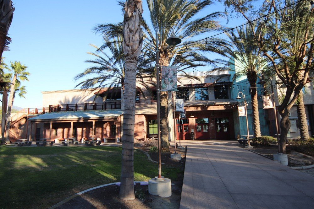 Saddleback Church-莱克福里斯特必去景点