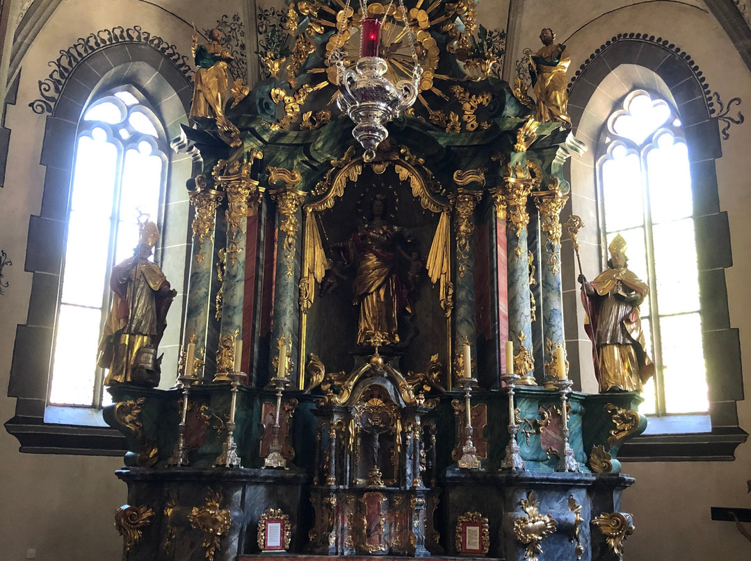 Pfarrkirche Ernen-Ernen必去景点