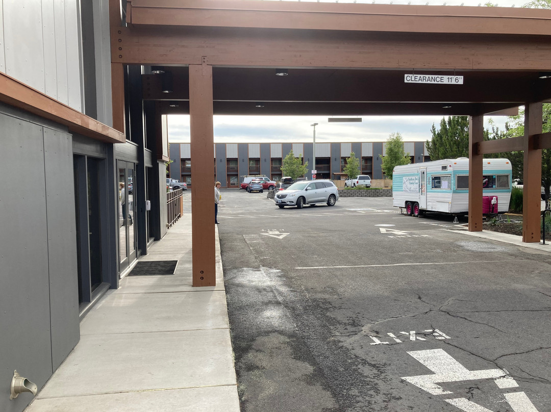 Waypoint Hotel主图