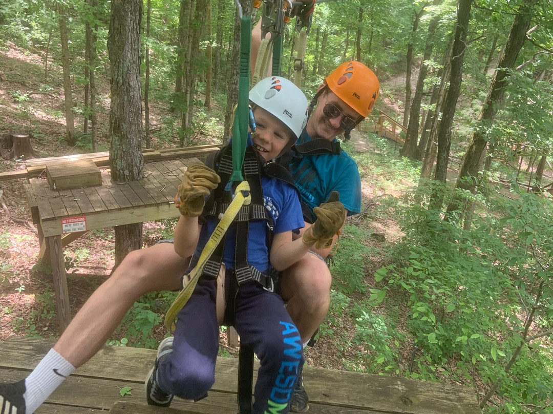 Squire Boone Caverns Zipline Adventures-Mauckport必去景点