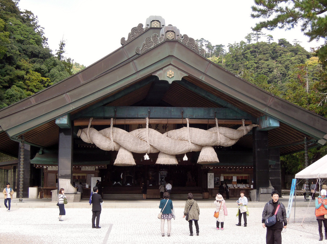 Izumo Taisha Shrine Kaguraden景点图片