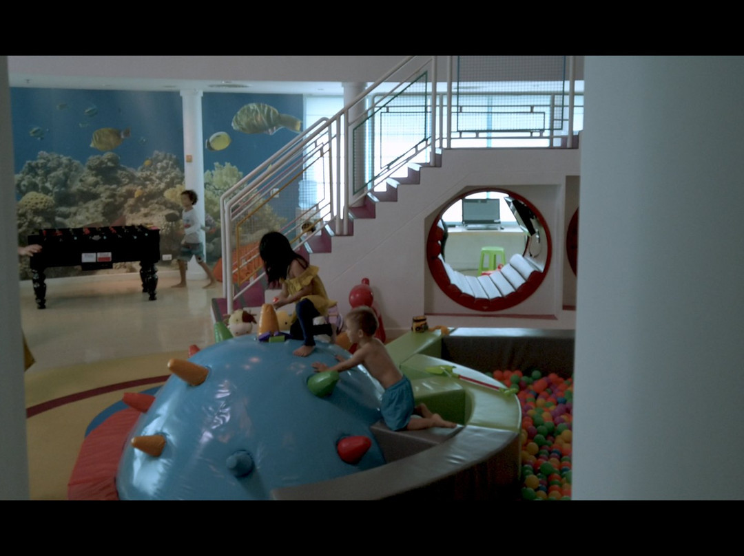 罗永万豪度假酒店及水疗中心主图