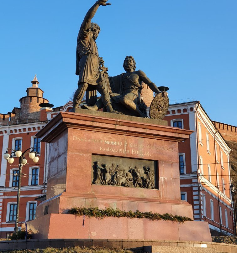 Monument to Minin and Pozharsky景点图片