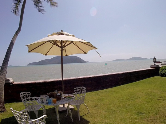 Royal Thai Villa Phuket主图