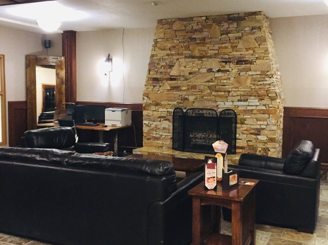 普利斯提格金色旅馆主图