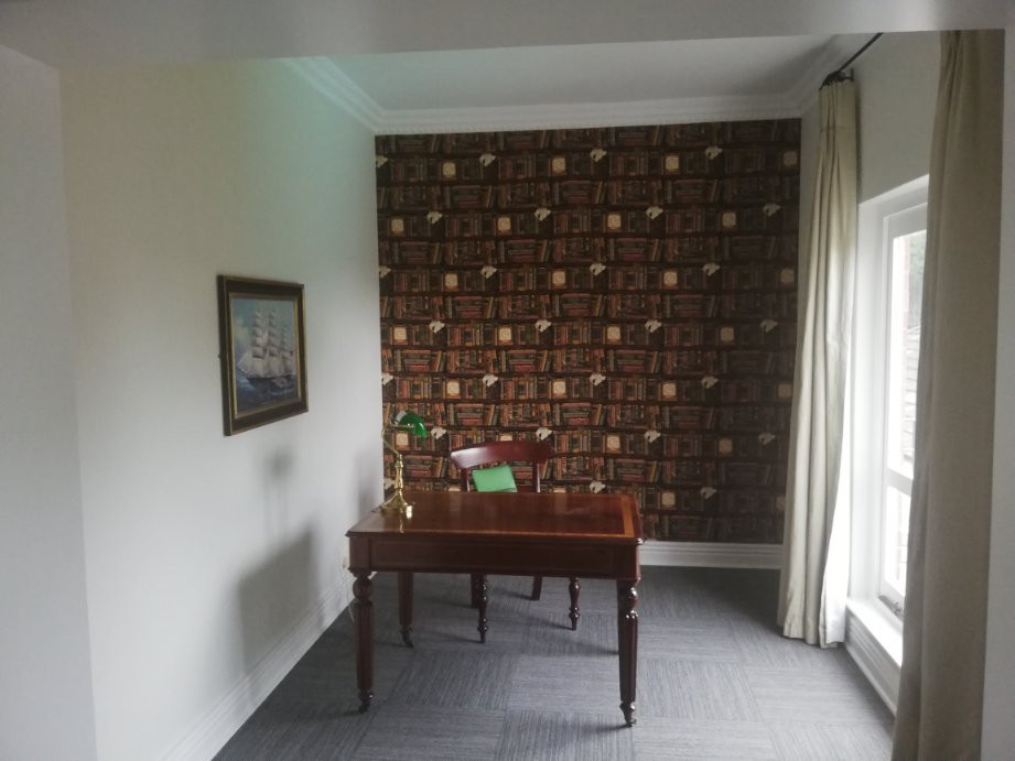 Redlands Hotel and Lodge主图