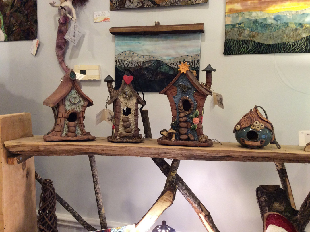 Firefly Craft Gallery-Flat Rock必去景点