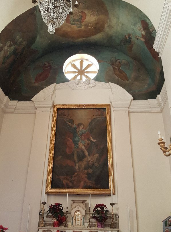 Chiesa Collegiata di San Michele Arcangelo景点图片