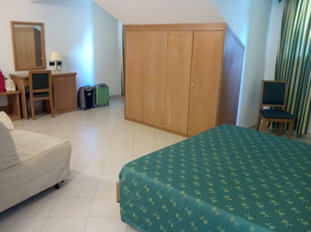Hotel Riviera主图