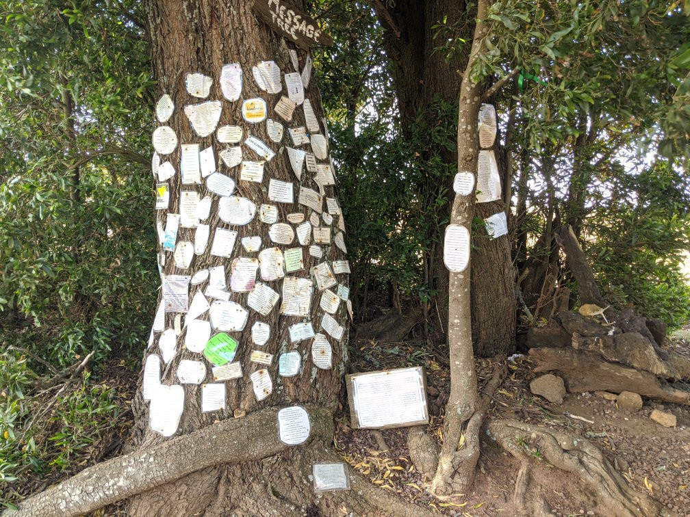 The Three Lost Children Walk & Monument-Musk必去景点