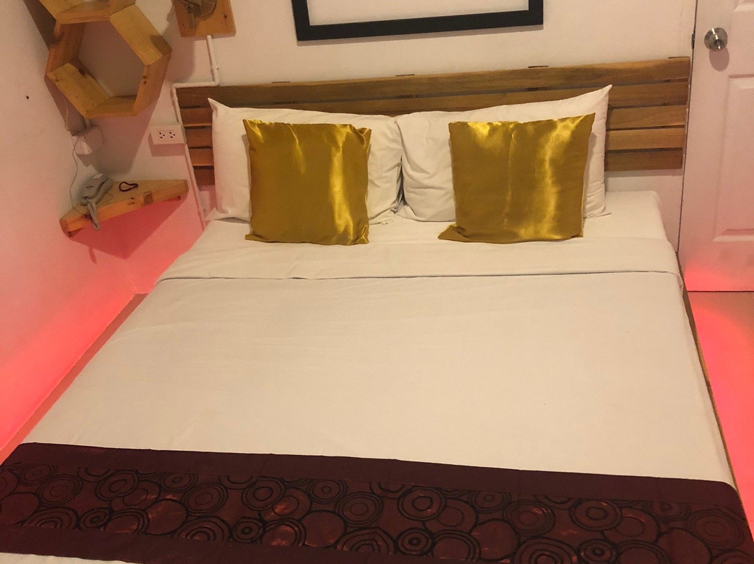 Baan URT Suratthani Airport Hotel主图