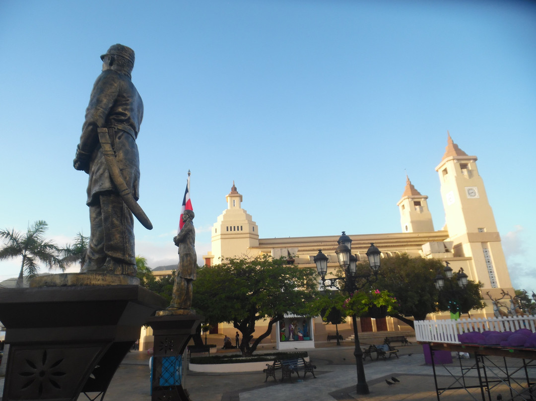 Parque Central Independencia-普拉塔港必去景点