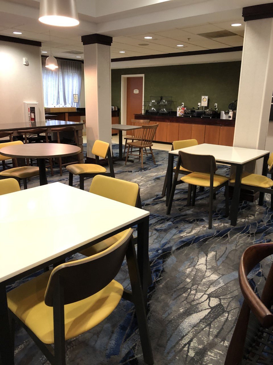 菲尔德万豪马瓦套房酒店-餐饮