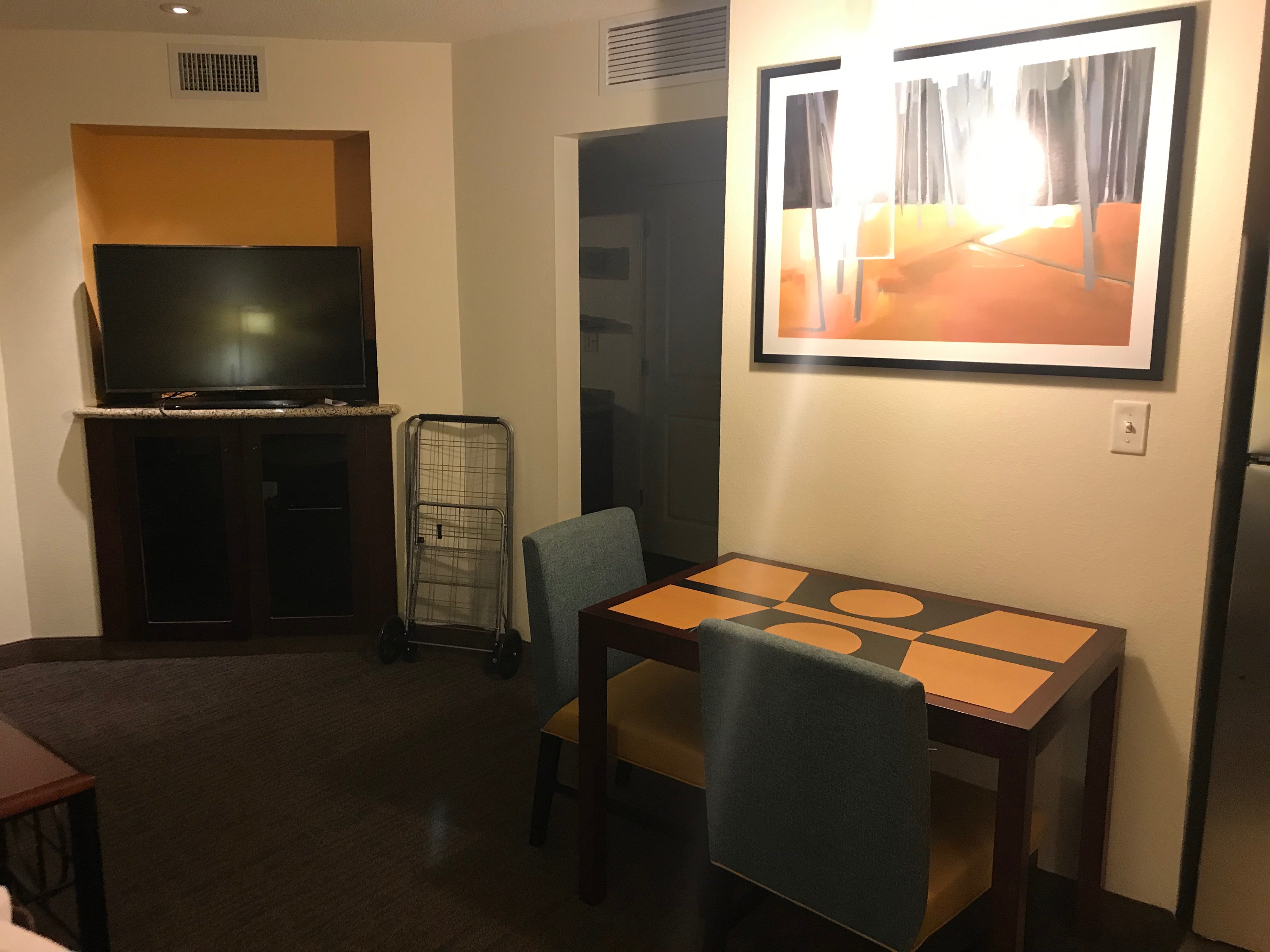 Residence Inn Toledo Maumee-餐饮