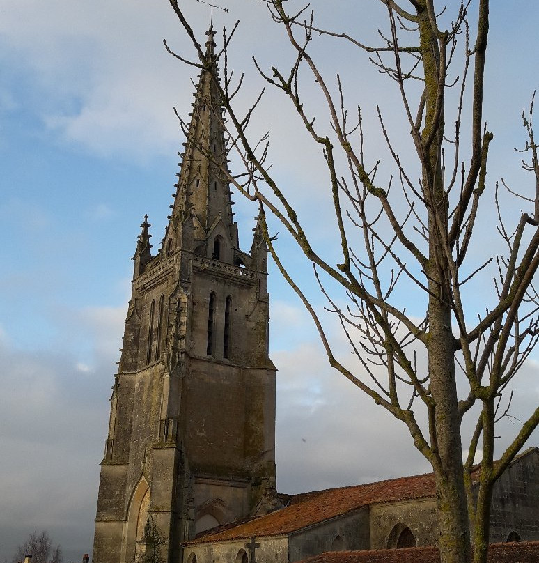 Eglise Saint Pierre-Moeze必去景点