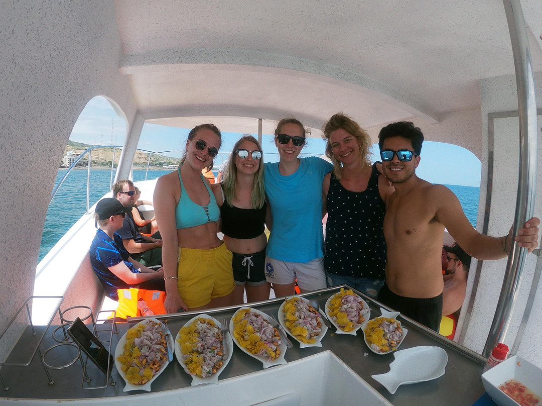 Poseidon Catamaran-Mancora必去景点