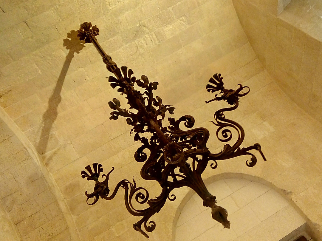 Chiesa Santa Maria-Portonovo必去景点
