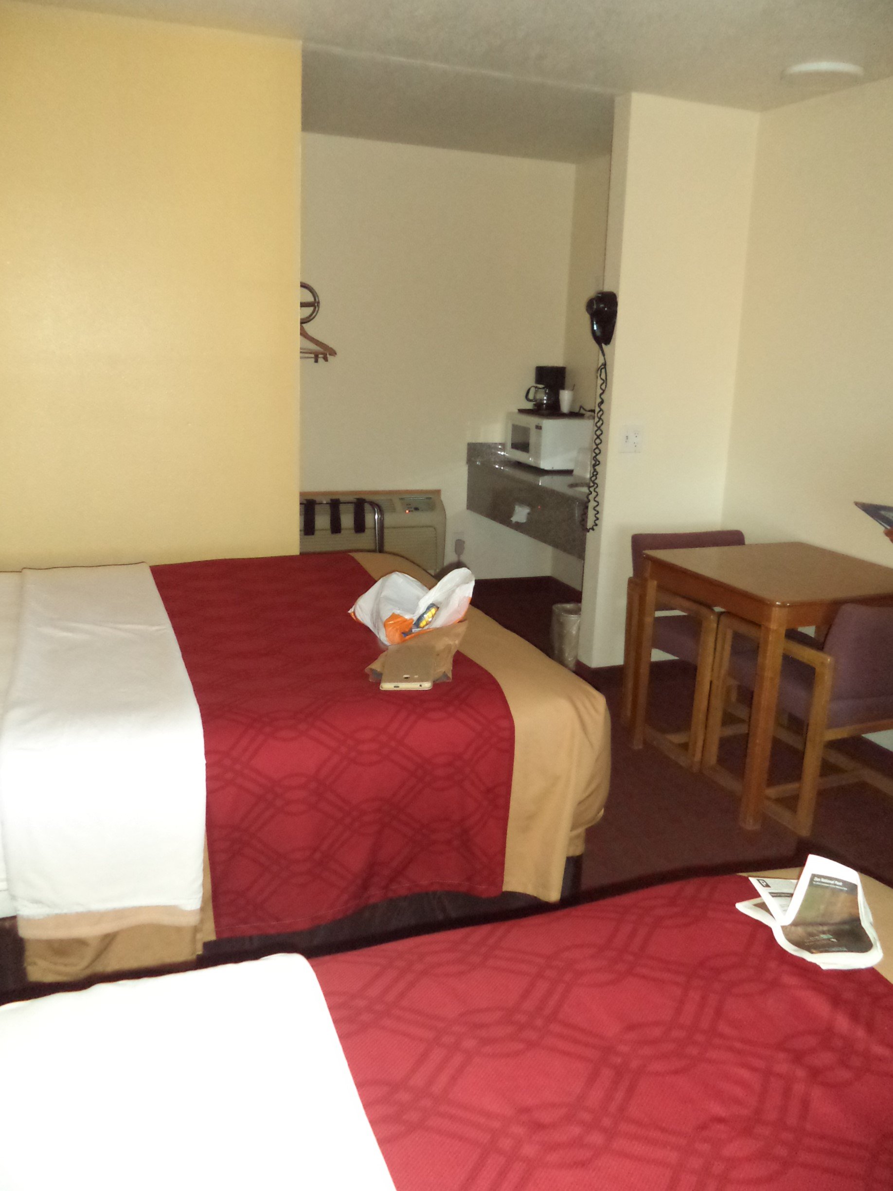 Rodeway Inn Hurricane - Zion National Park Area-portrait