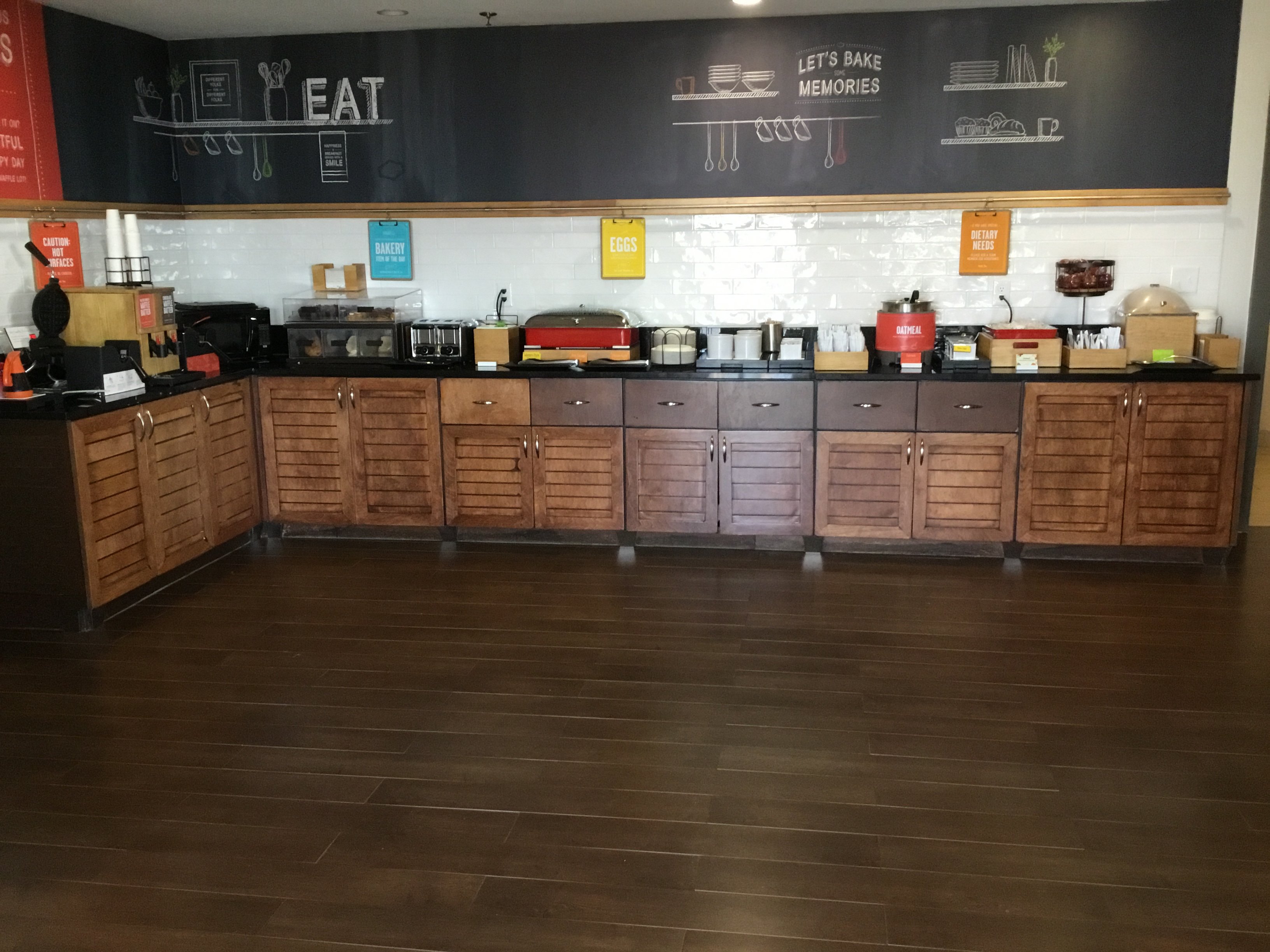 莫尔黑德城希尔顿恒庭酒店-餐饮