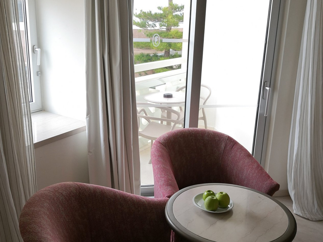 圣拉弗尔度假村主图