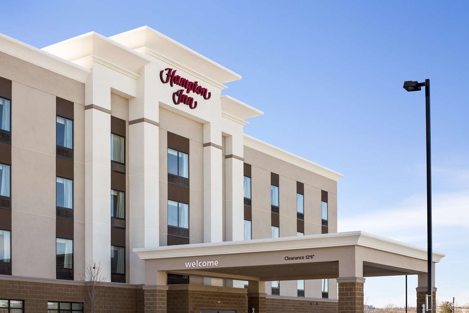 Hampton Inn Fairmont-官方