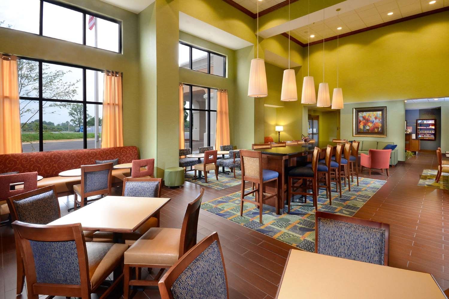 Hampton Inn & Suites Lynchburg-官方