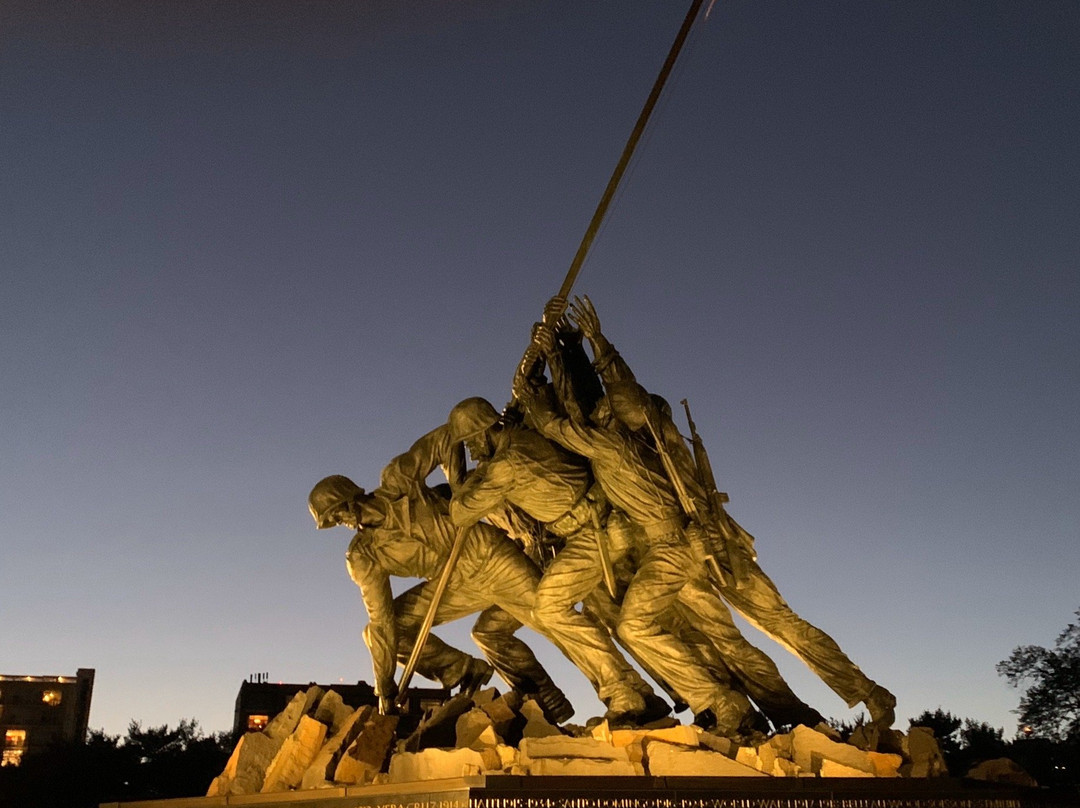 U.S. Marine Corps War Memorial景点图片