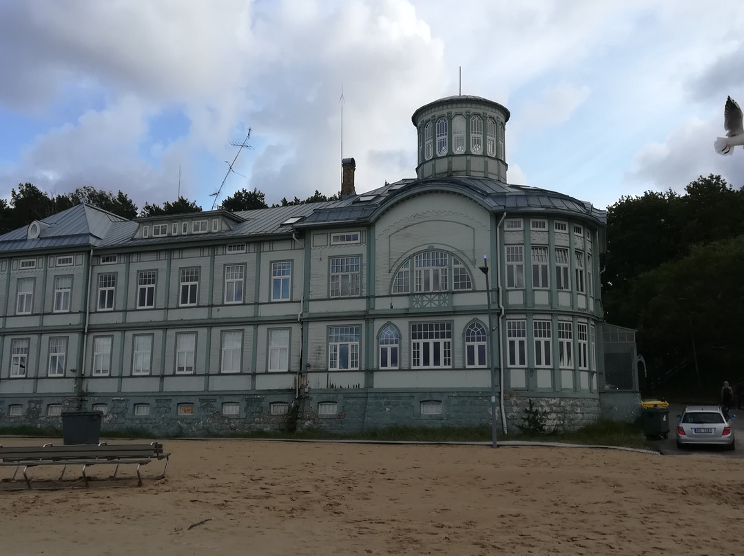 Former bath-house of E.Racene-尤尔马拉必去景点