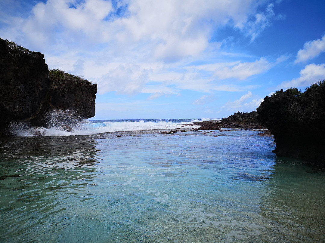 Lily Beach-圣诞岛必去景点
