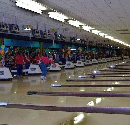 Hackberry旅游景点-Petro Bowl