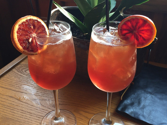 Mo's House-埃文斯维尔必去景点