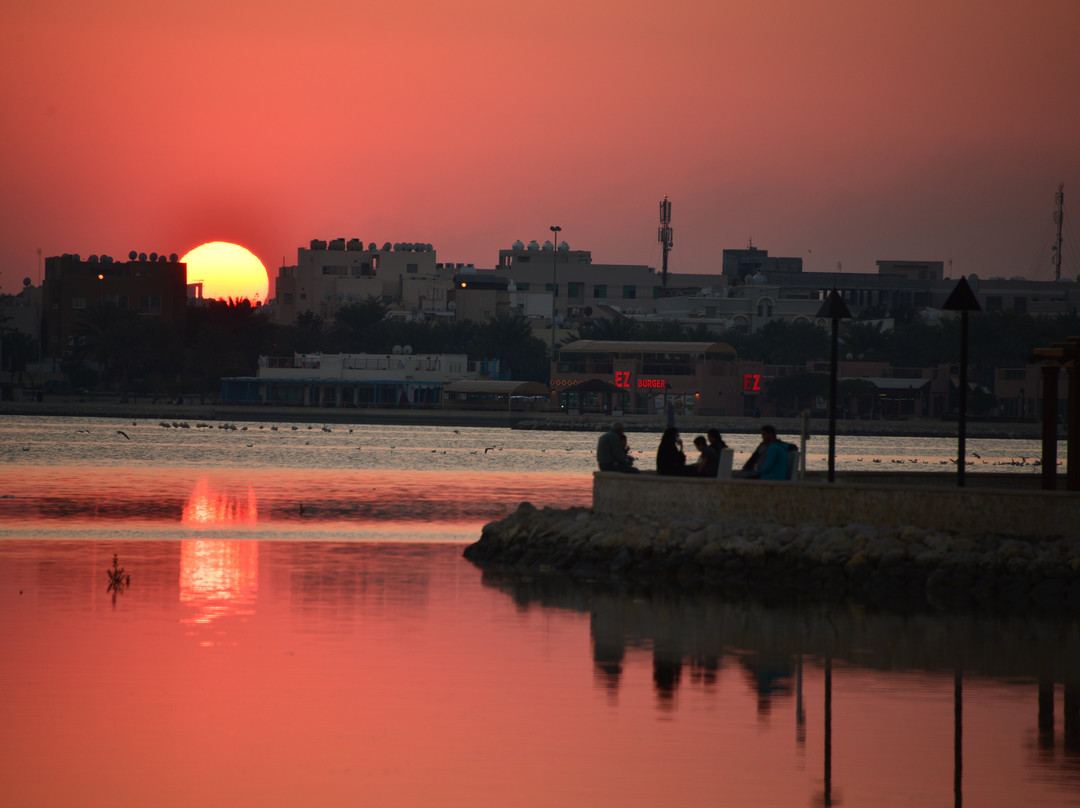Dohat Arad Lagoon-穆哈瑞克必去景点