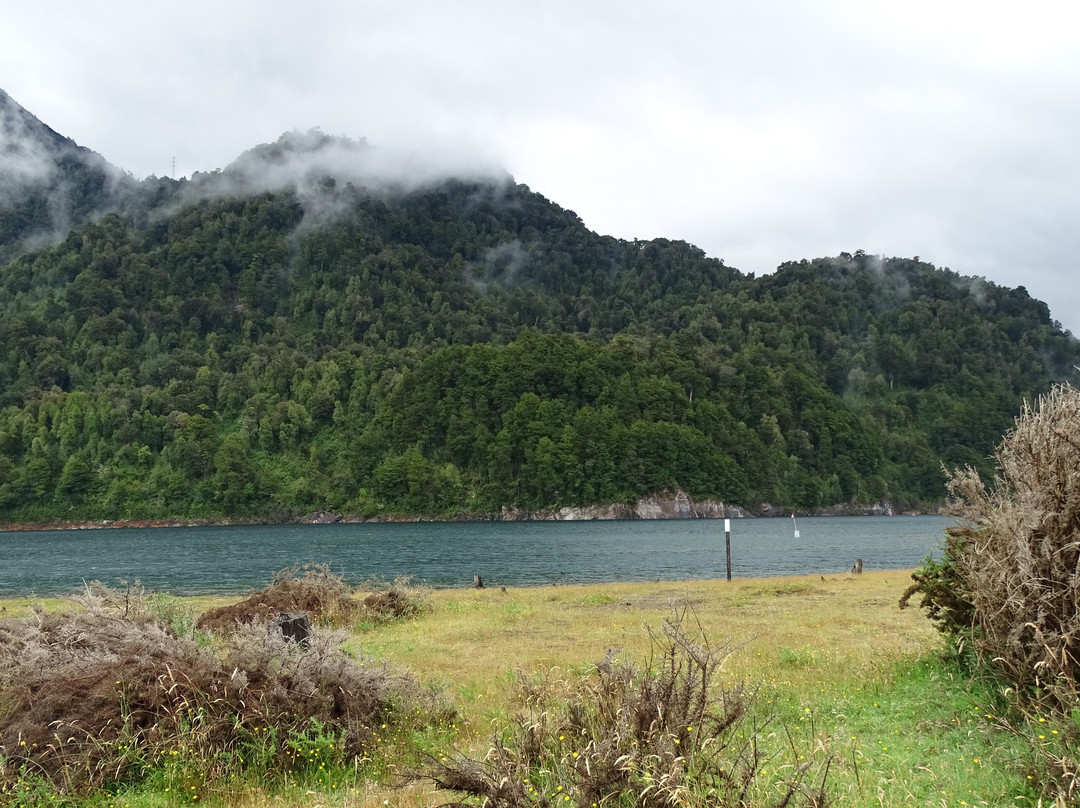Lago Chapo景点图片