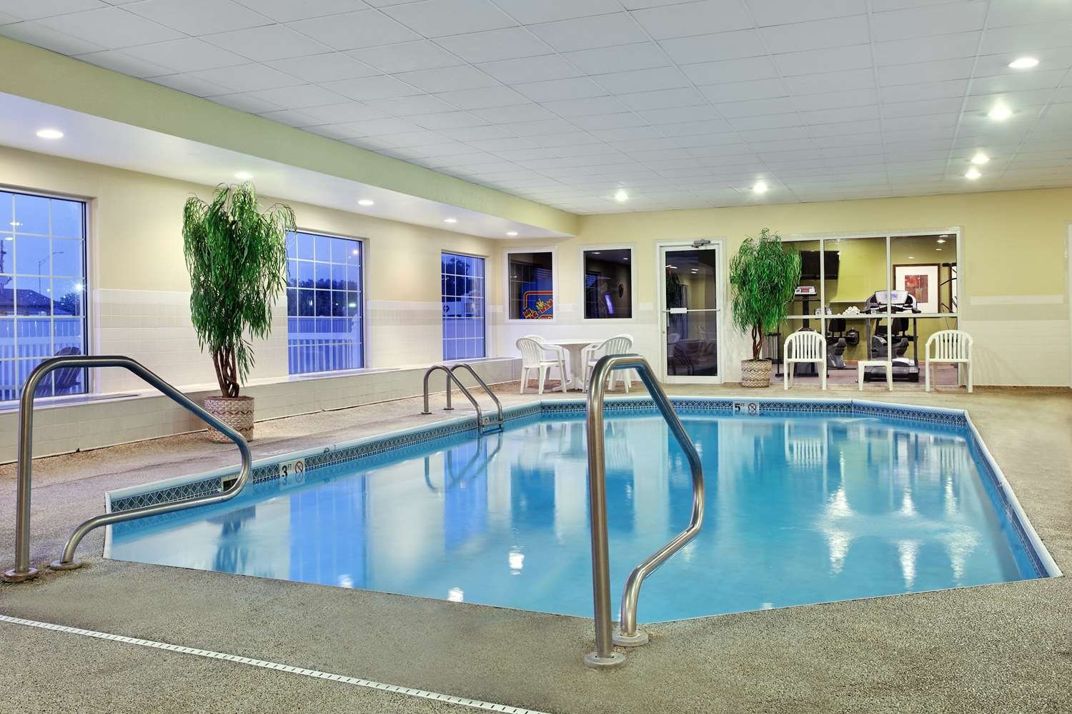 Country Inn & Suites by Radisson, Rock Falls, IL-官方