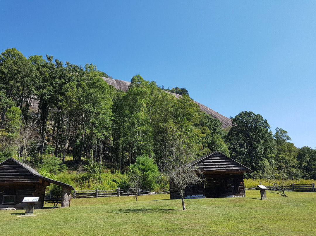 Hutchinson Homestead-Roaring Gap必去景点