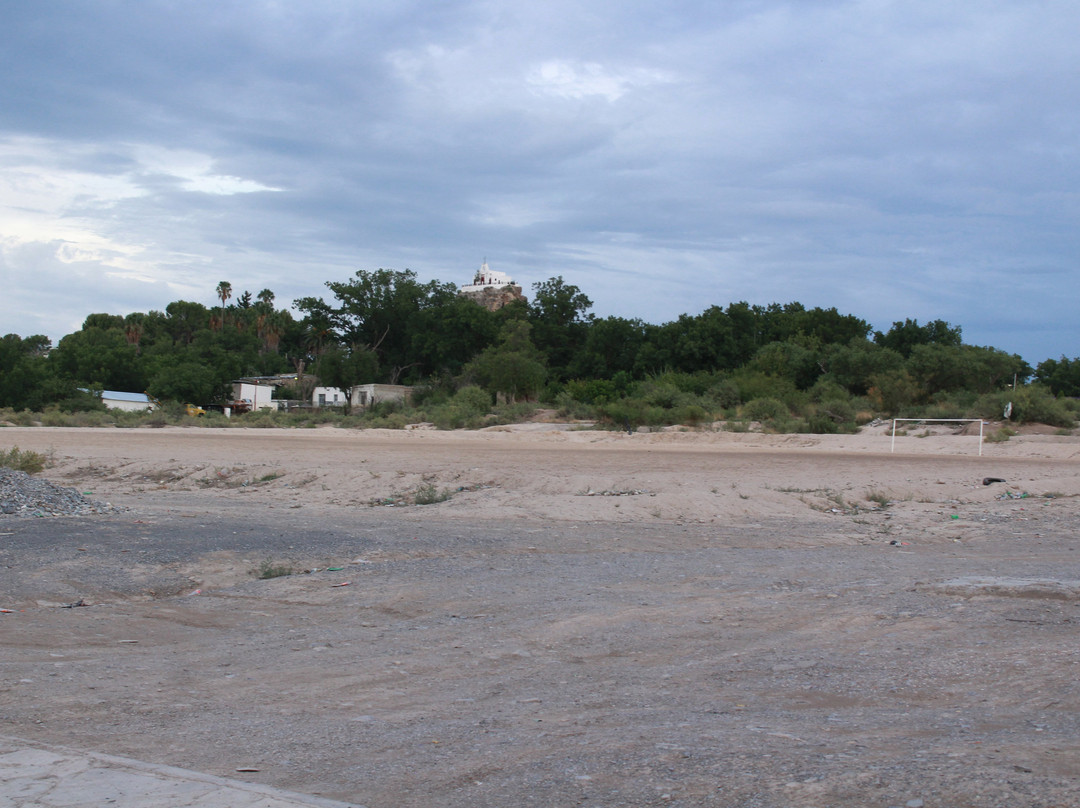 Iglesia de Santo Madero-Parras de la Fuente必去景点