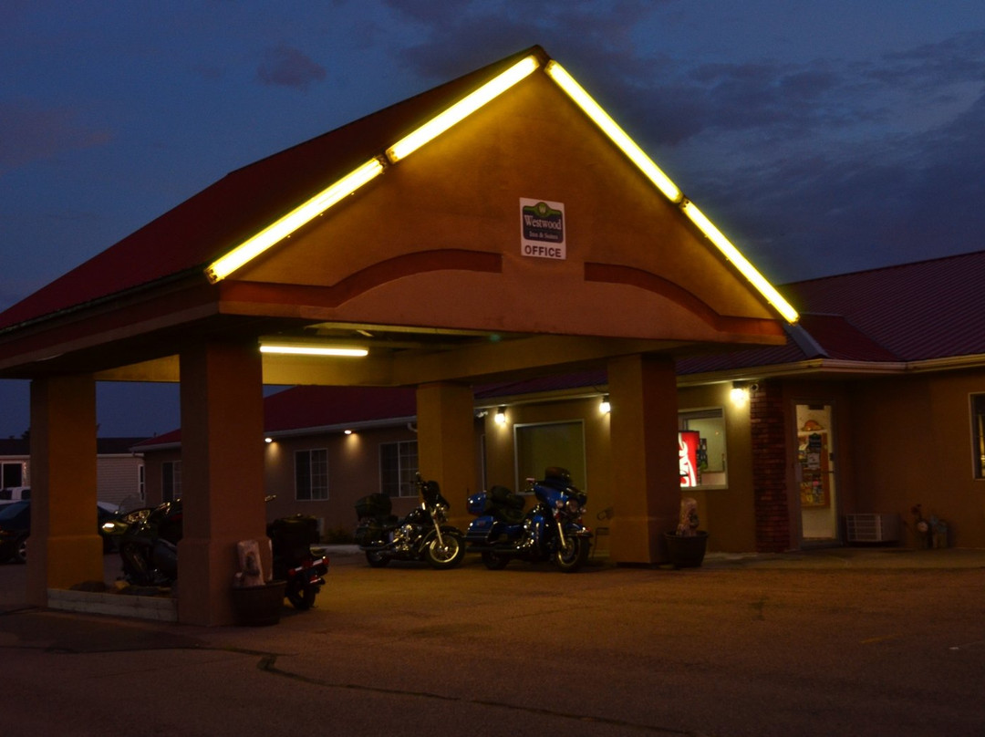 Westwood Inn & Suites 金博尔 I 90主图