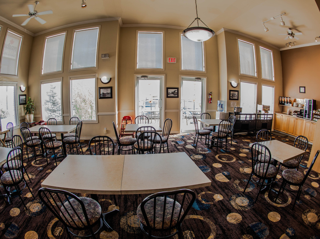 Canadian Motel North Battleford主图