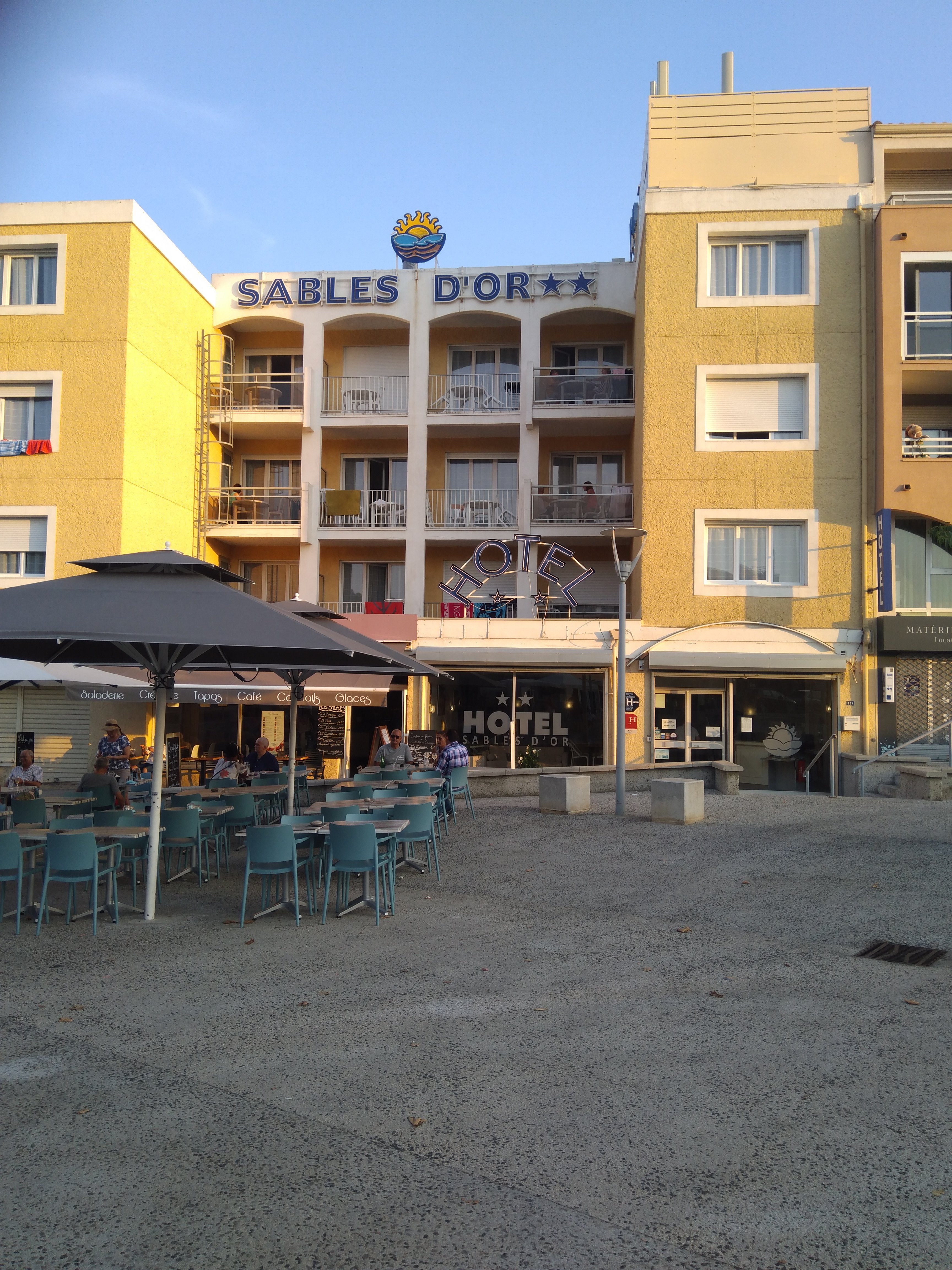 Hotel Sables D'or-浴室