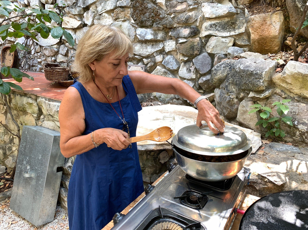 Beit al Batroun Bed & Breakfast主图