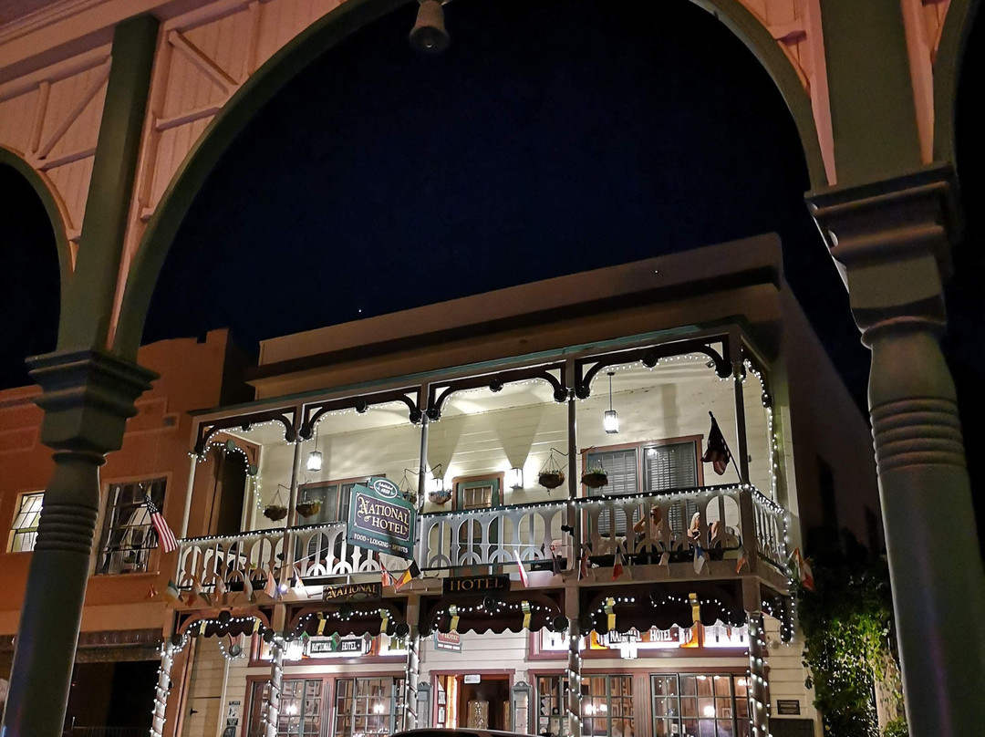 The National Hotel主图