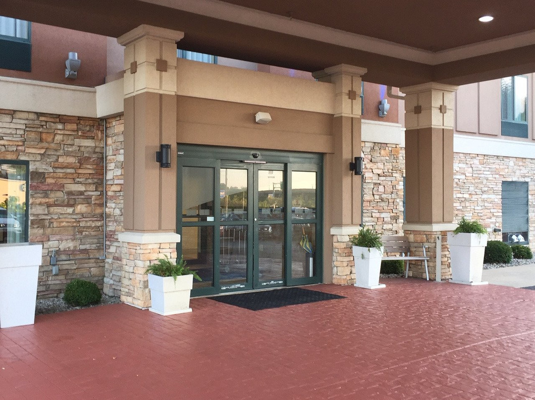 Holiday Inn Express Gas City By IHG主图