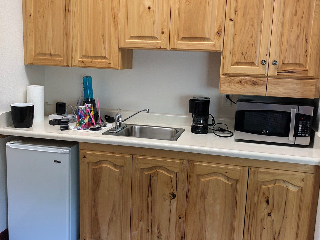 Greenwood Village Inn & Suites主图