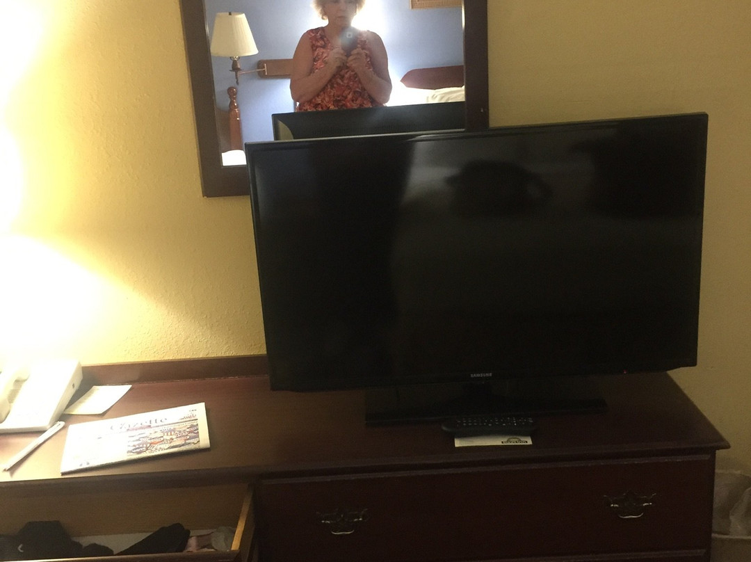 Days Inn by Wyndham Plymouth主图